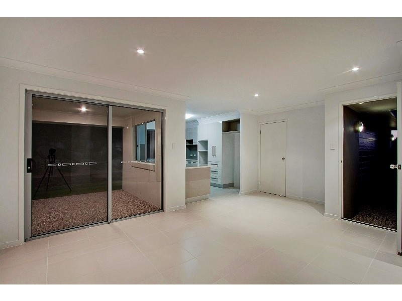 2 / 69 Newcastle Drive, Pottsville NSW 2489