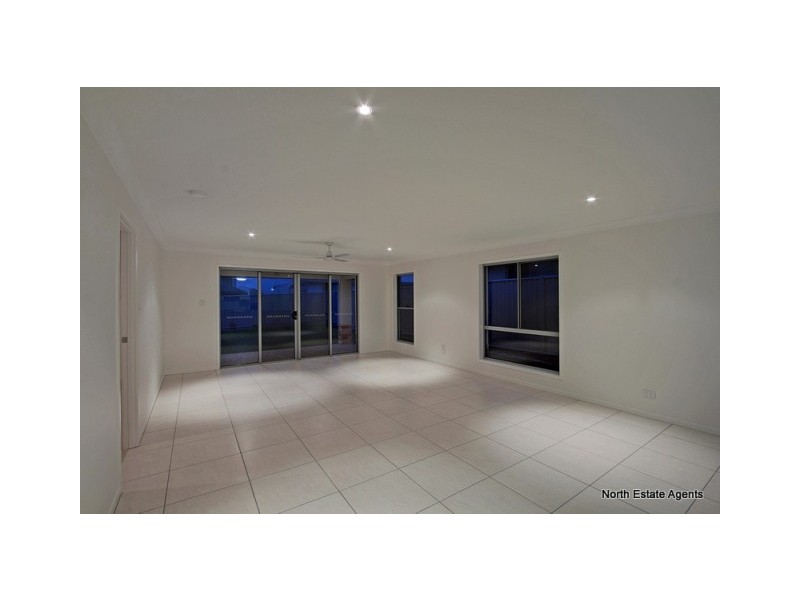2 / 58 Newcastle Drive, Pottsville NSW 2489