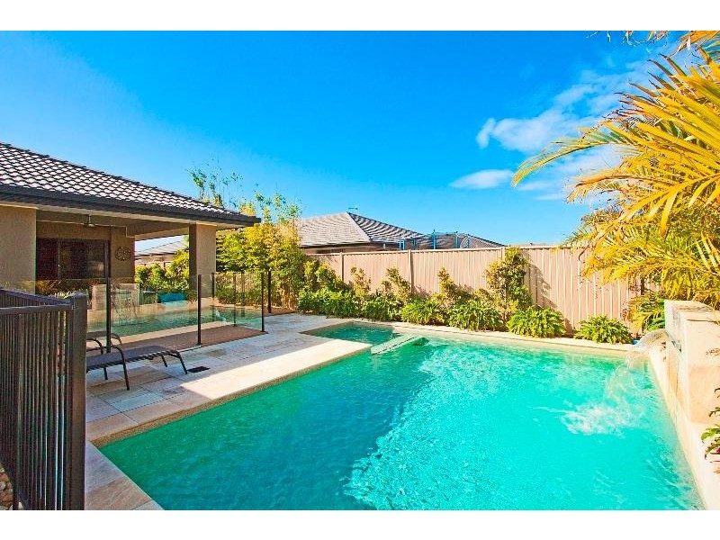 60 Lennox Circuit, Pottsville NSW 2489