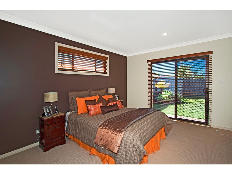 43 Franklin St, Banora Point NSW 2486