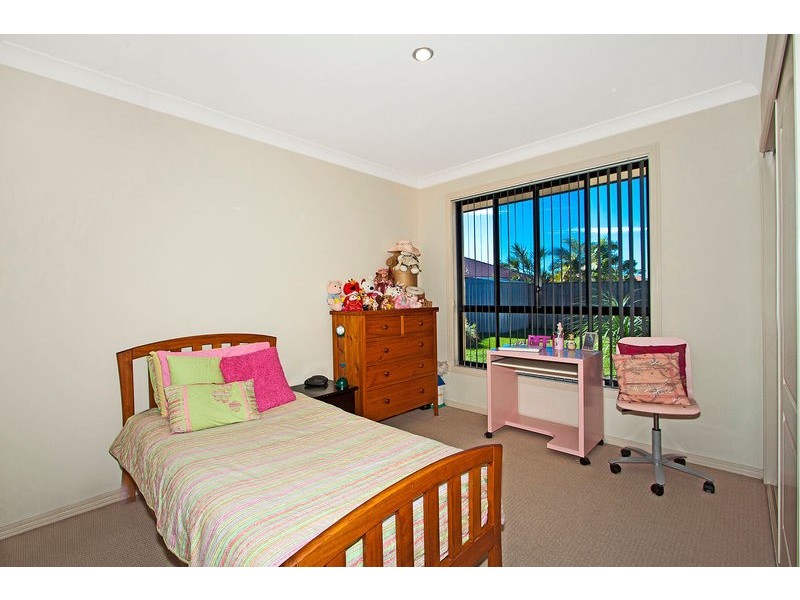 43 Franklin St, Banora Point NSW 2486