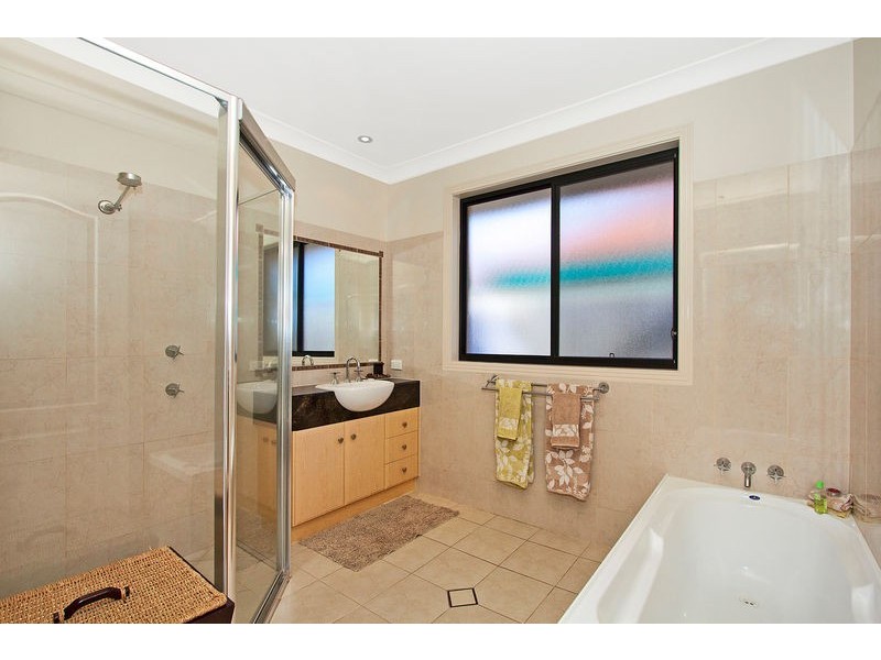 43 Franklin St, Banora Point NSW 2486