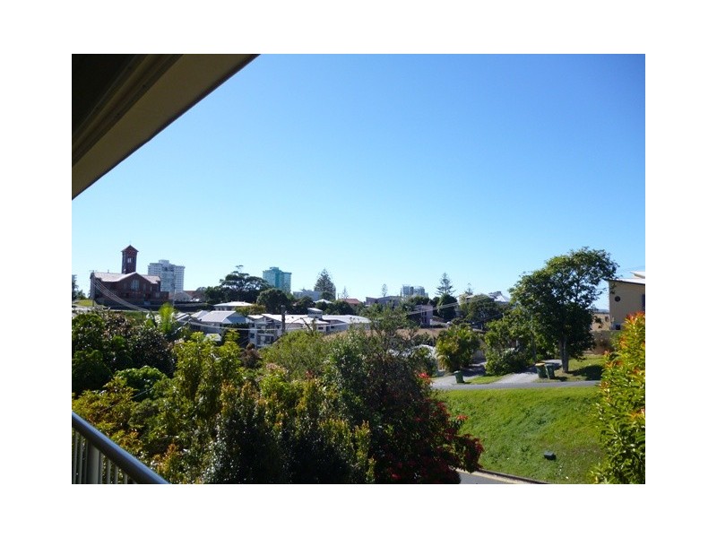 9 / 91 Mclean Street, Coolangatta QLD 4225