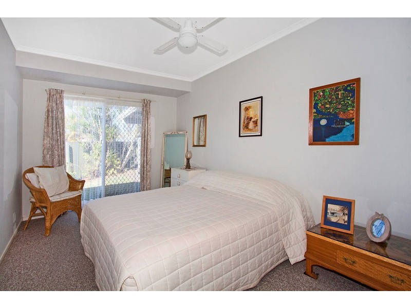 2 / 33 Birkdale Court, Banora Point NSW 2486