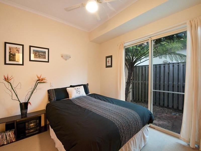 11 / 36-41 Beachcomber Ct, Burleigh Heads QLD 4220