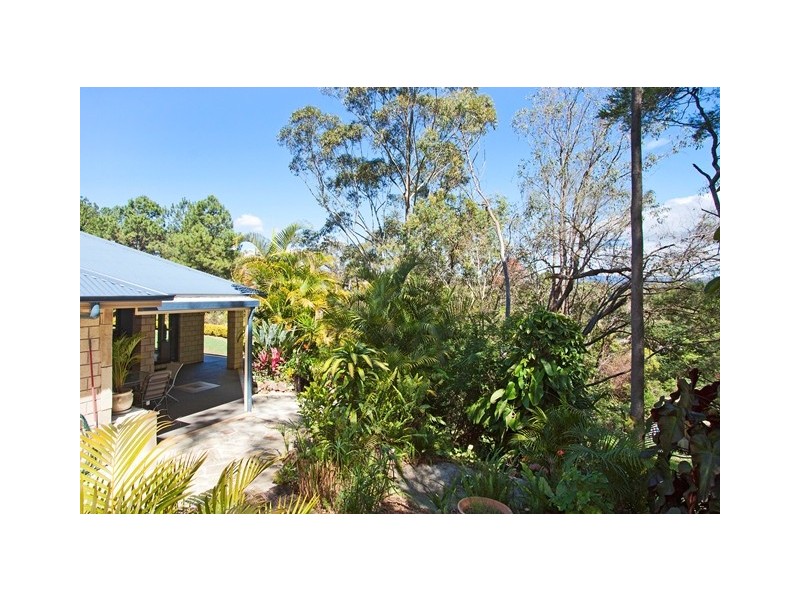 4 Wallowa Ct, Elanora QLD 4221