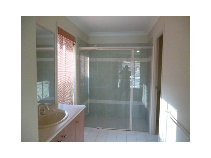 8 Botanical Circuit, Banora Point NSW 2486