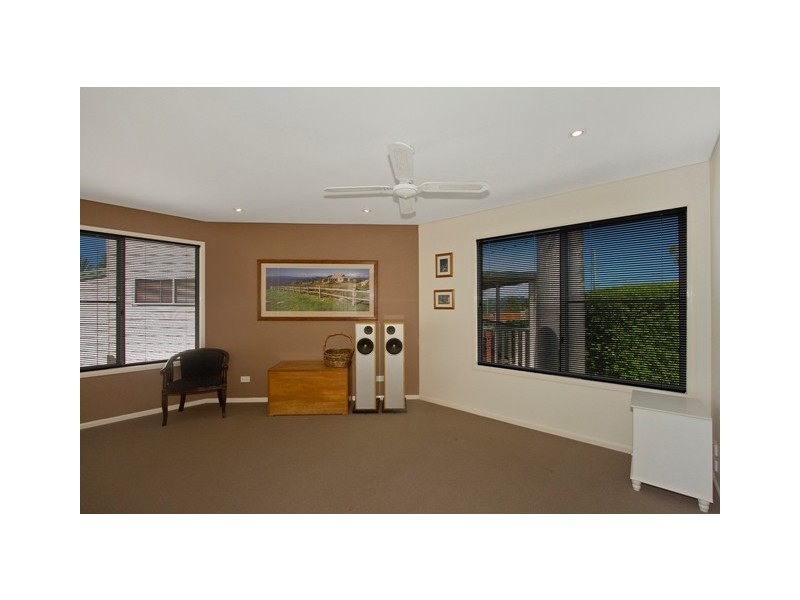 56 Lakeview Tce, Bilambil Heights NSW 2486