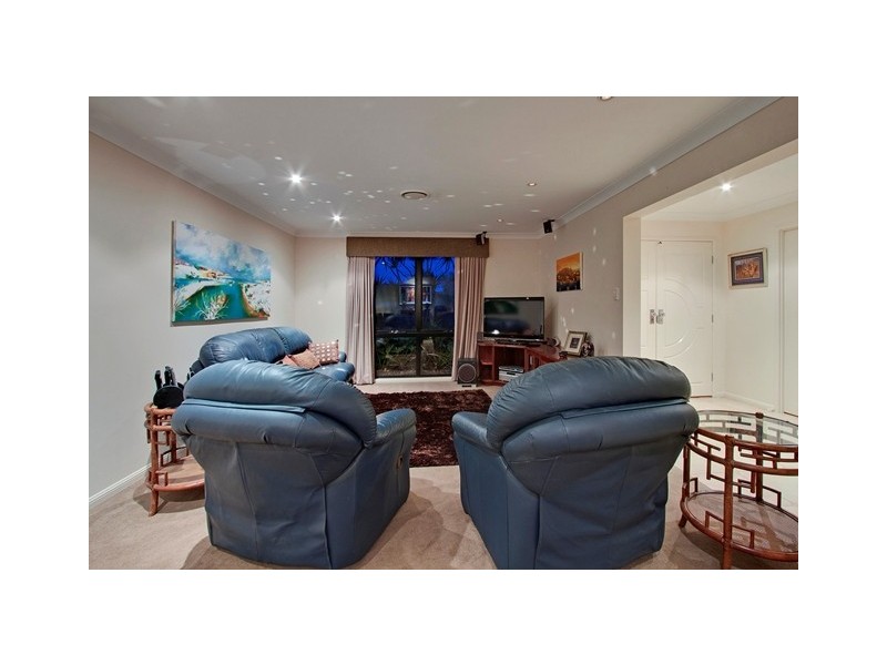 24 Captains Way, Banora Point NSW 2486