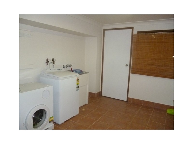 17 Broadwater Esplanade, Bilambil Heights NSW 2486
