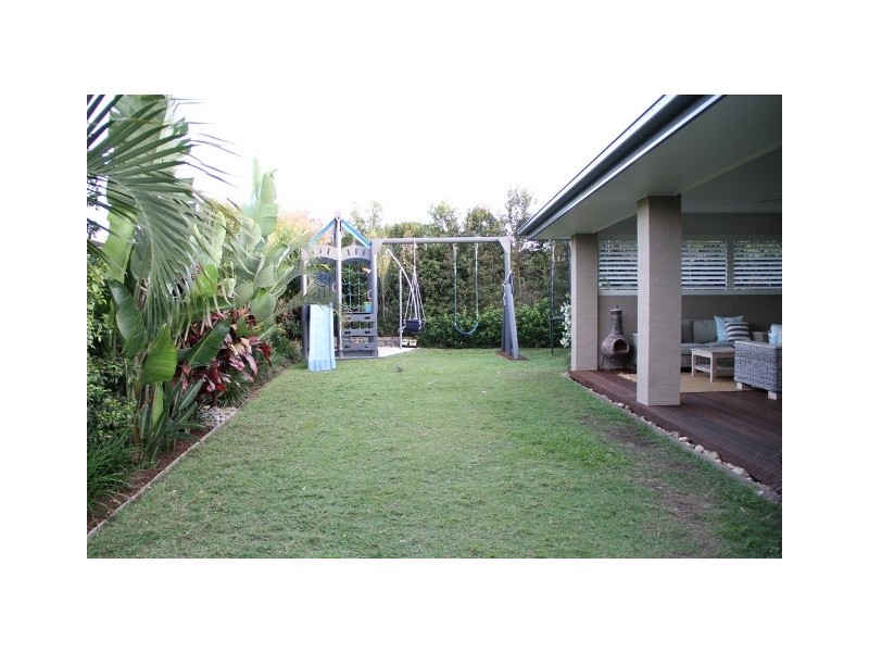 21 Lennox Cct, Pottsville NSW 2489