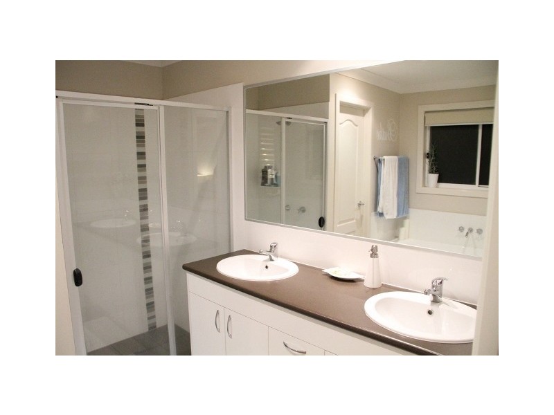 21 Lennox Cct, Pottsville NSW 2489