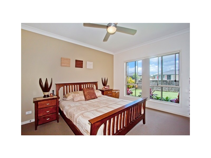 2 Sandon Ct, Pottsville NSW 2489