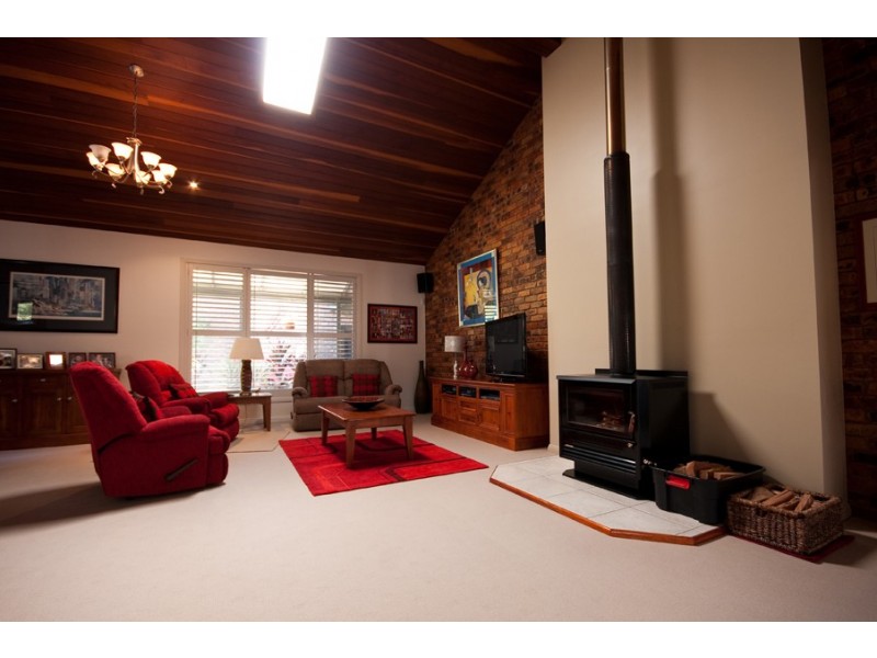 5 Admiralty Pl, Banora Point NSW 2486