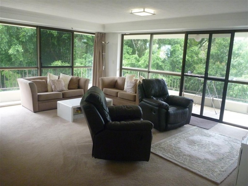 24 / 45 Hayle Street, Burleigh Heads QLD 4220