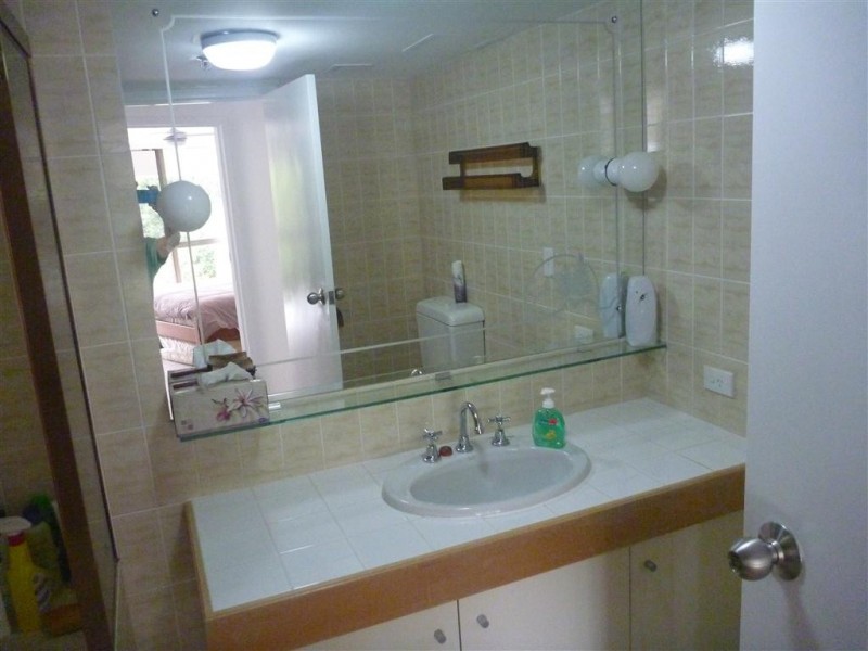 24 / 45 Hayle Street, Burleigh Heads QLD 4220