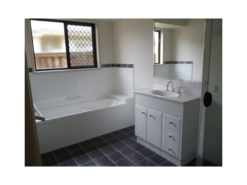 18 Westwood Street., Banora Point NSW 2486