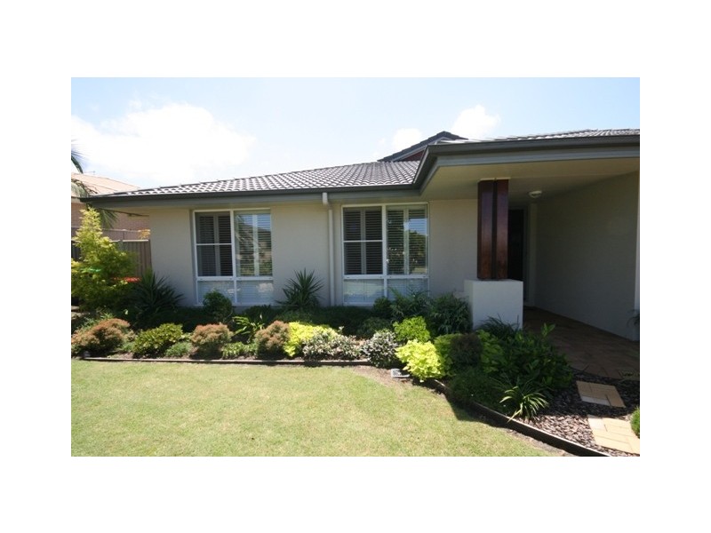 20 Lennox Cct, Pottsville NSW 2489