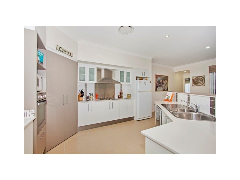 20 Lennox Cct, Pottsville NSW 2489