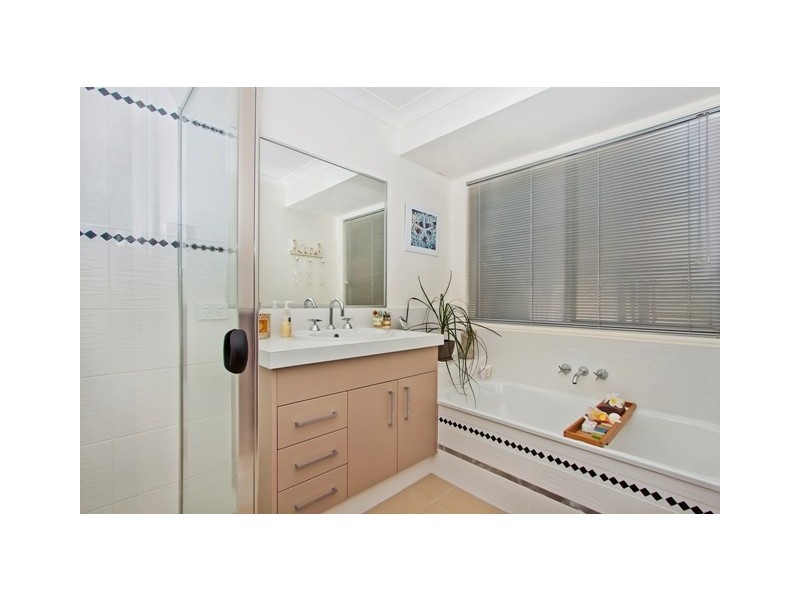 20 Lennox Cct, Pottsville NSW 2489