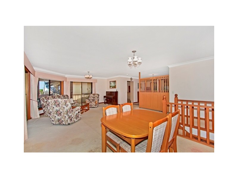14 St Andrews Way, Banora Point NSW 2486