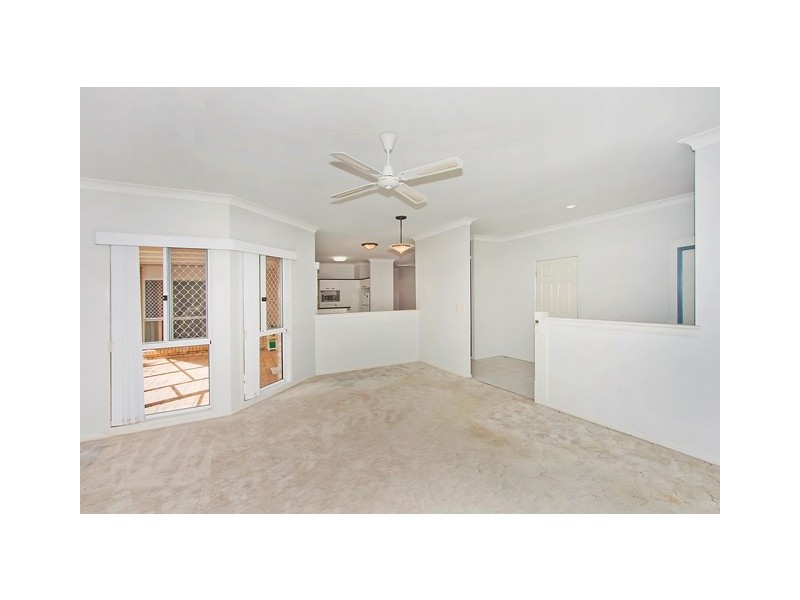 8 / 1 Advocate Pl, Banora Point NSW 2486