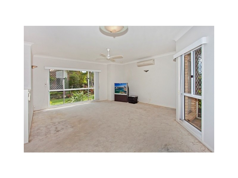 8 / 1 Advocate Pl, Banora Point NSW 2486