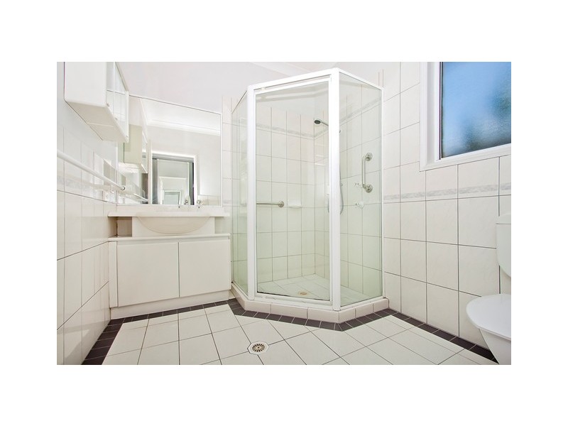 8 / 1 Advocate Pl, Banora Point NSW 2486