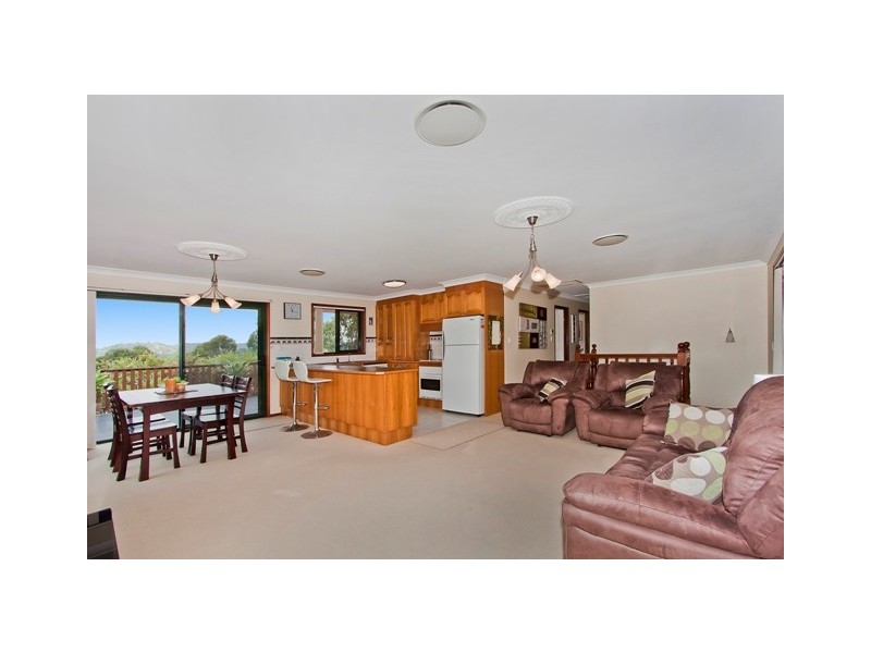 15a Fir St, Bilambil Heights NSW 2486