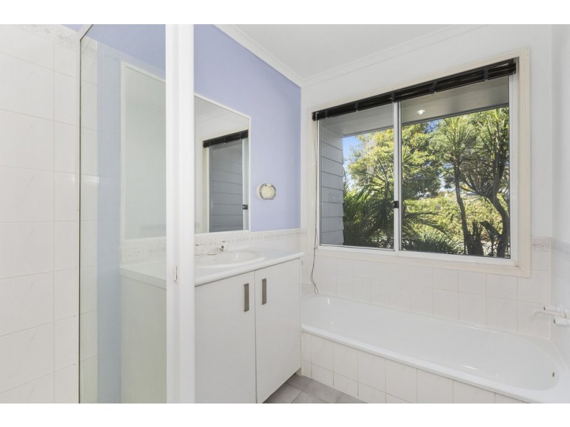 74 Lakeview Tce, Bilambil Heights NSW 2486