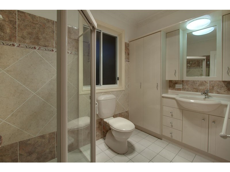 30 St Andrews Way, Banora Point NSW 2486