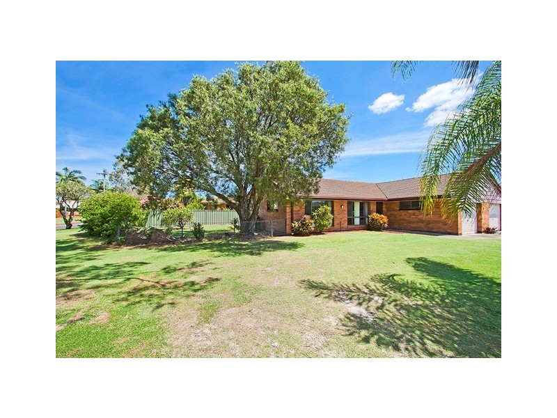 1 / 2 Red Bass Ave, Tweed Heads West NSW 2485