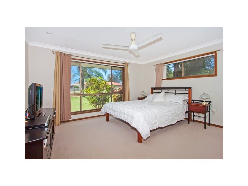 1 / 2 Red Bass Ave, Tweed Heads West NSW 2485