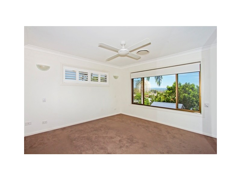 7 Anthony Ave, Banora Point NSW 2486