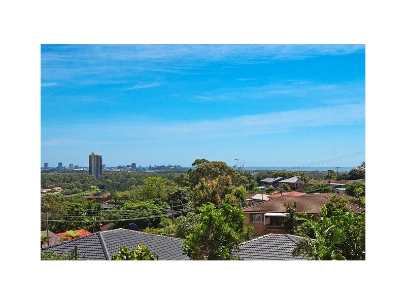 7 Anthony Ave, Banora Point NSW 2486