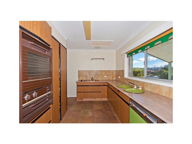 40 Jacaranda Ave, Tweed Heads West NSW 2485