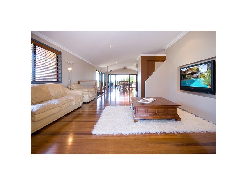 38B Walter Cres, Banora Point NSW 2486