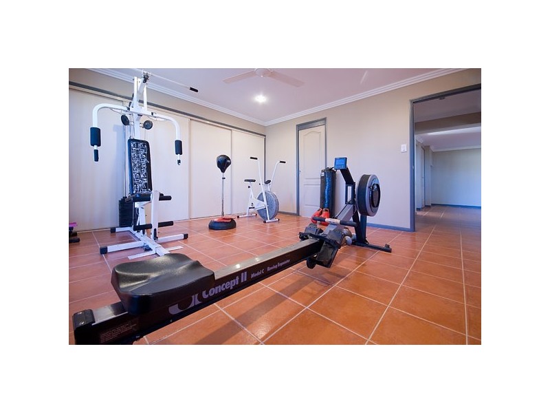 38B Walter Cres, Banora Point NSW 2486