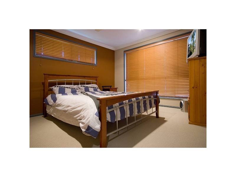 38B Walter Cres, Banora Point NSW 2486