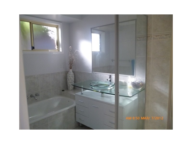 1/6 Lochlomond Drive,, Banora Point NSW 2486