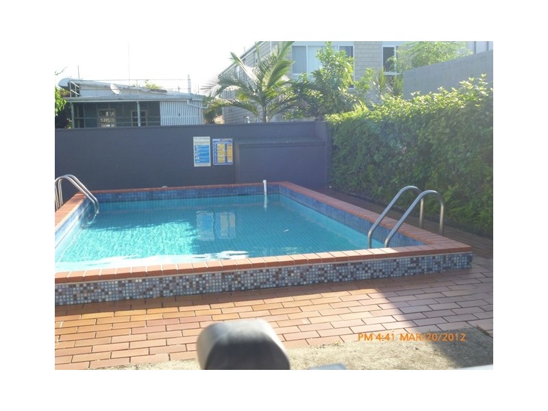 2/2118  Gold Coast Highway,, Miami QLD 4220