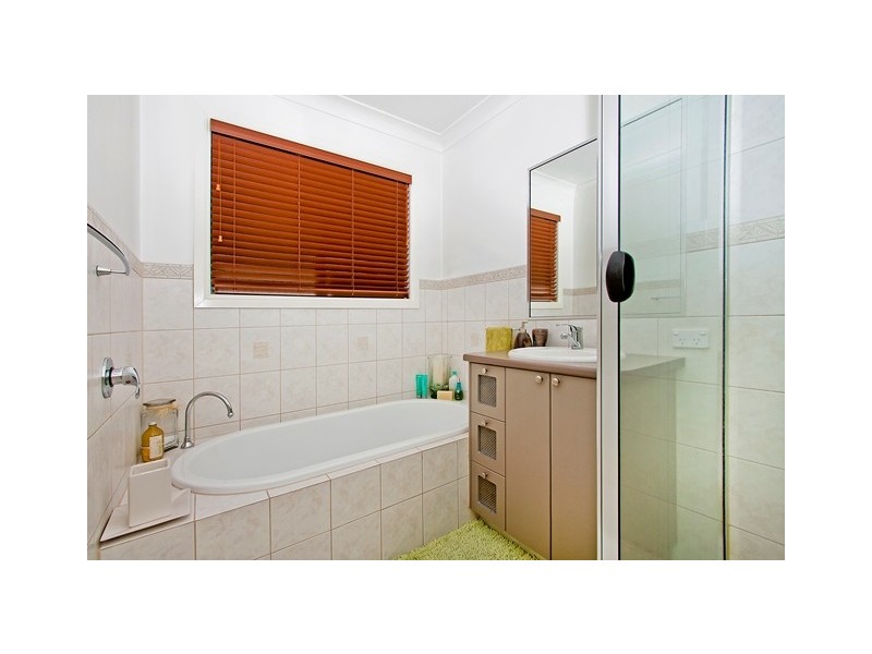 17a Fir St, Bilambil Heights NSW 2486