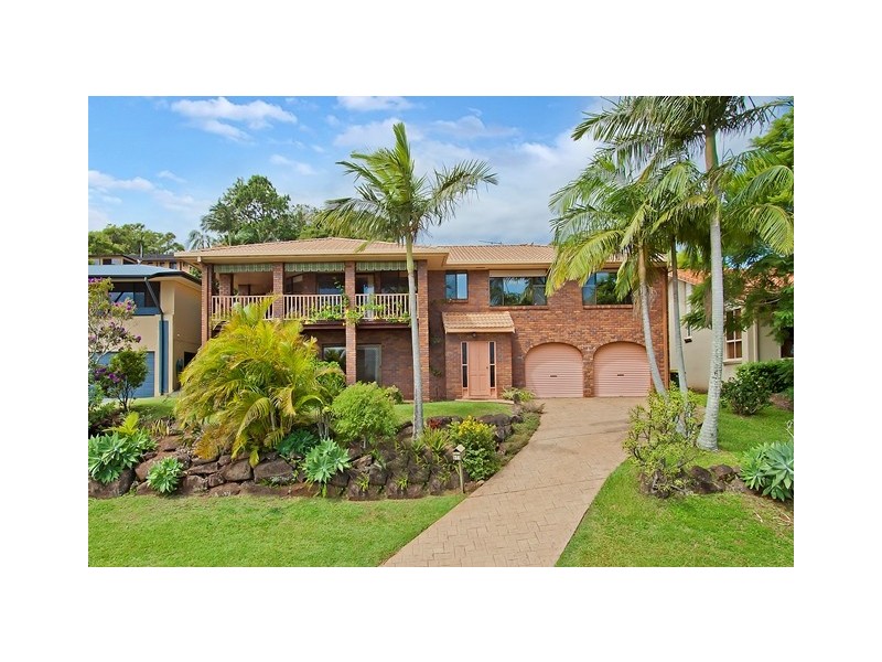 14 St Andrews Way, Banora Point NSW 2486