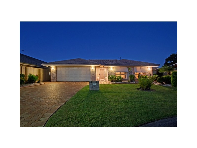 7 Liberty Pl, Banora Point NSW 2486