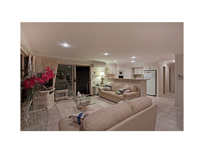 7 Liberty Pl, Banora Point NSW 2486