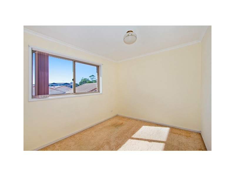 9 / 98 Keith Compton Dr, Tweed Heads NSW 2485