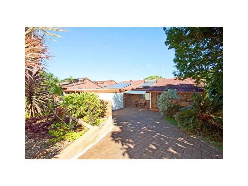 22 Bluegum Blvd, Banora Point NSW 2486