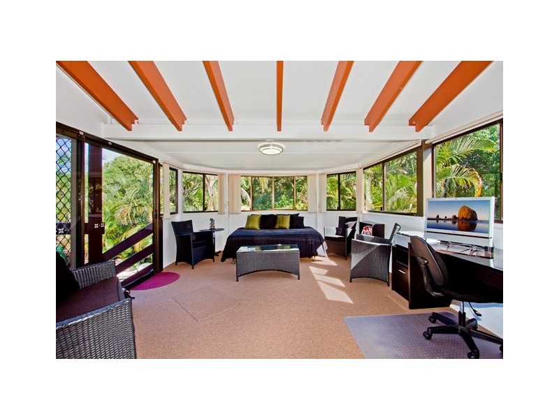 22 Bluegum Blvd, Banora Point NSW 2486