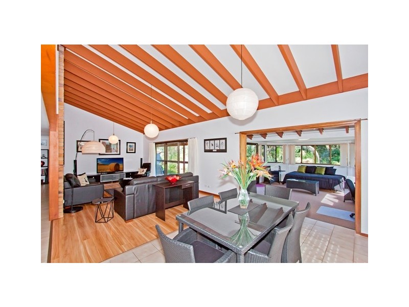 22 Bluegum Blvd, Banora Point NSW 2486