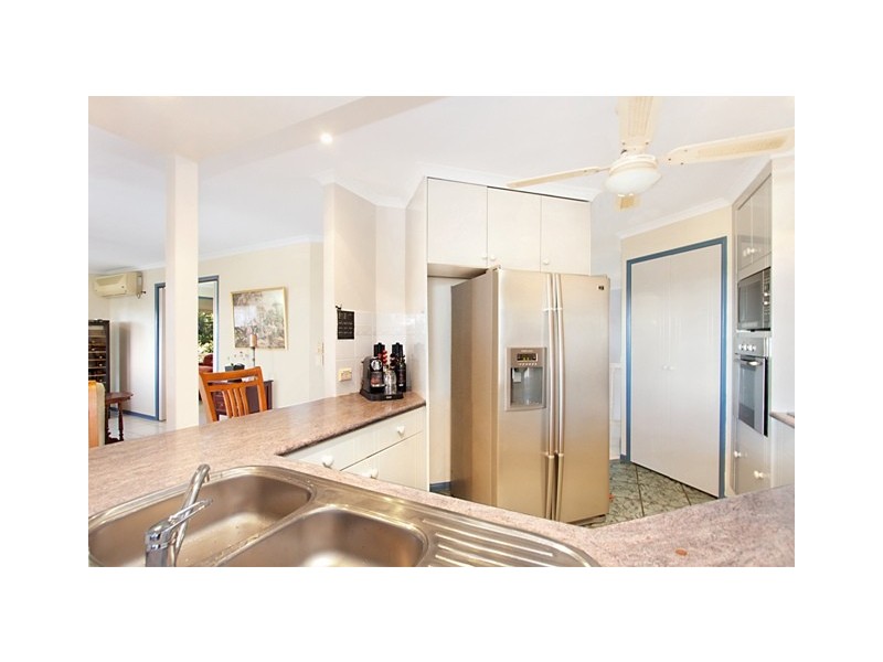21 Kintyre Crescent, Banora Point NSW 2486
